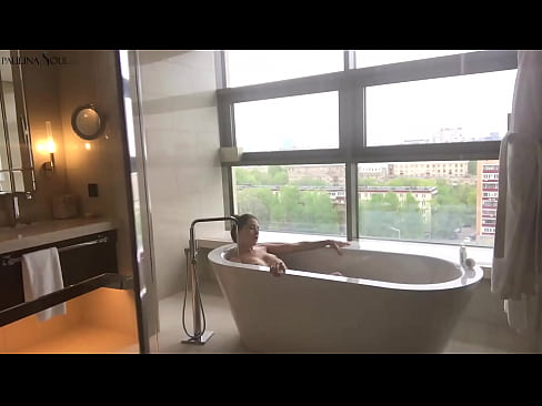 ❤️ Obrovská kočka vášnivě si honí kundu v koupelně ️ Sex video u cs.teenactivewear.ru