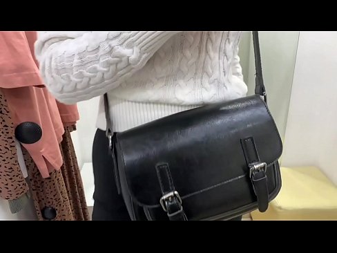 ❤️ Veřejná masturbace mladé feny FeralBerry s dildem ve fitku ️ Sex video u cs.teenactivewear.ru